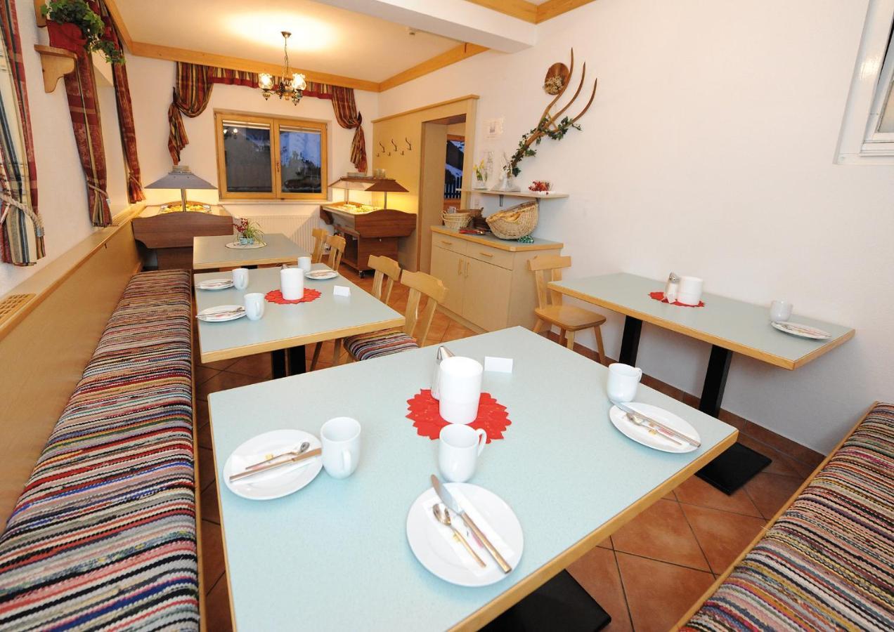 Gaestehaus Standardhaus Saalbach-Hinterglemm Exterior foto